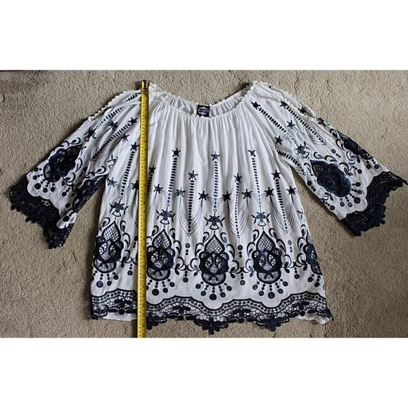 Le Marais Paris - Silk Embroidered Tunic or Swim Cover, Oversized Medium - Picture 9 of 10